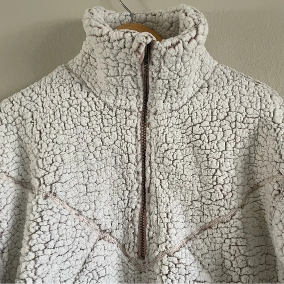 Playing For Keeps Sherpa Teddy Sweater Women’s Small Quarter Zip Mock Neck - Picture 7 of 11